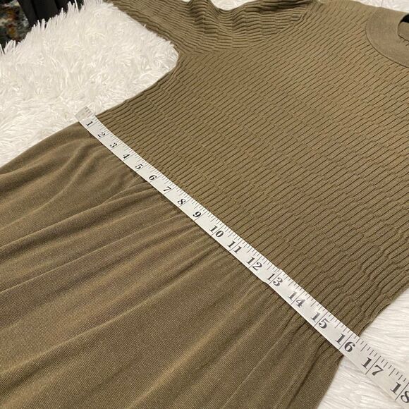 Sundance Nature’s Hue Sweater Midi Dress in Olive Green Medium Petite - Picture 4 of 7